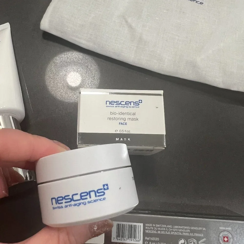 $175 value Nescens swiss anti-aging science anti-aging luxe set - Picture 2 of 7